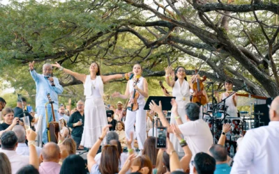 Bodegas Pomar celebra la unión del vino y la música Quintero en sus viñedos.